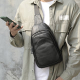 Fashion Men's Chest Leather Messenger Bag