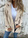 Women's Coat With Loose Lapels Pockets